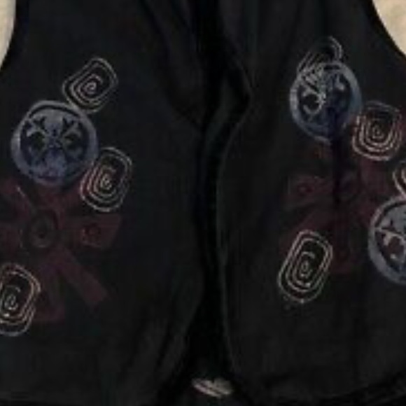 Blue Fish Vest hand printed button up crop shirt - Picture 10 of 16